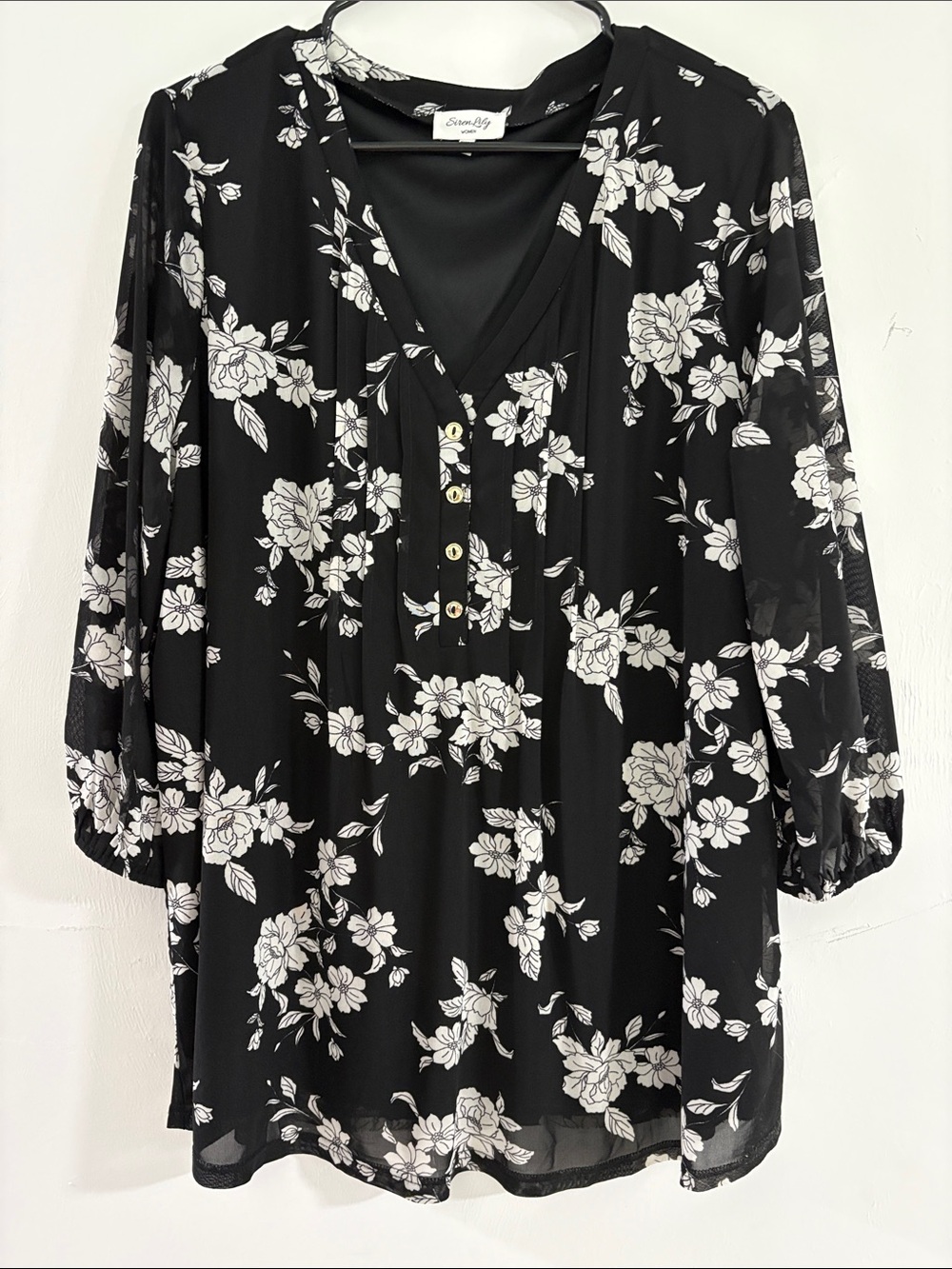Plus Size Siren Lily Black Floral Blouse top size 2x